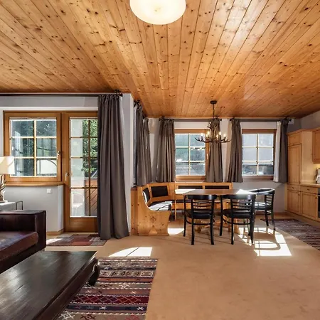 Апартаменты Planai *